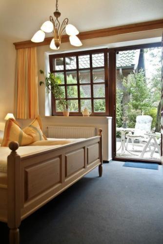 Flair-hotel Neeth Гостевой дом 3*