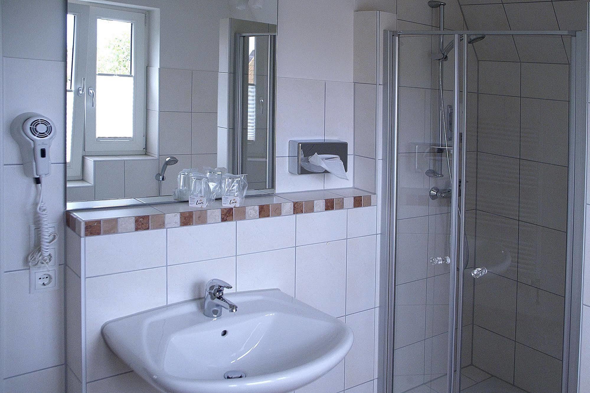 Flair-hotel Neeth Гостевой дом Lehmkuhlen